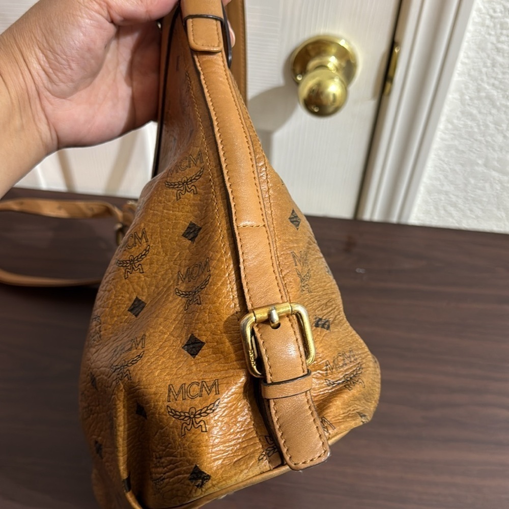 MCM Monogram in Cognac - Picture 5 of 11